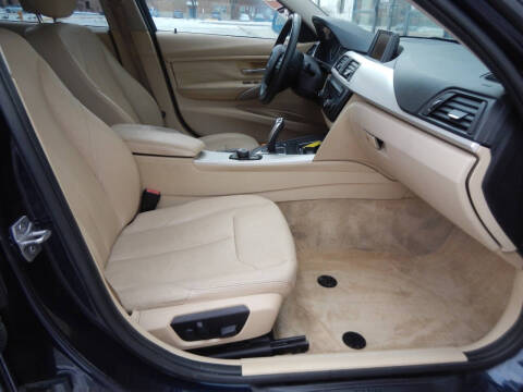 2014 BMW 3 Series 320i