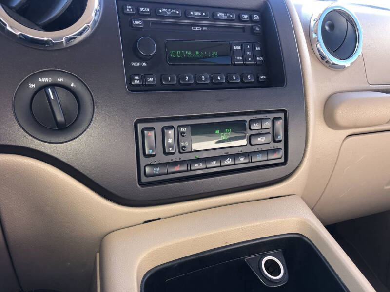 2005 Ford Expedition King Ranch