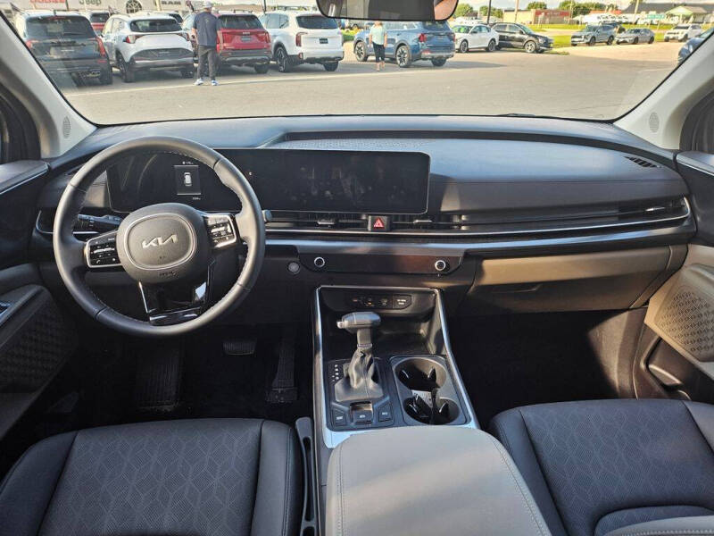 2026 Kia Carnival LXS