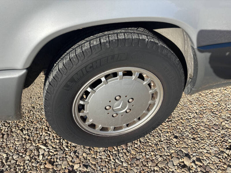 1989 Mercedes-Benz 300-Class 300 CE