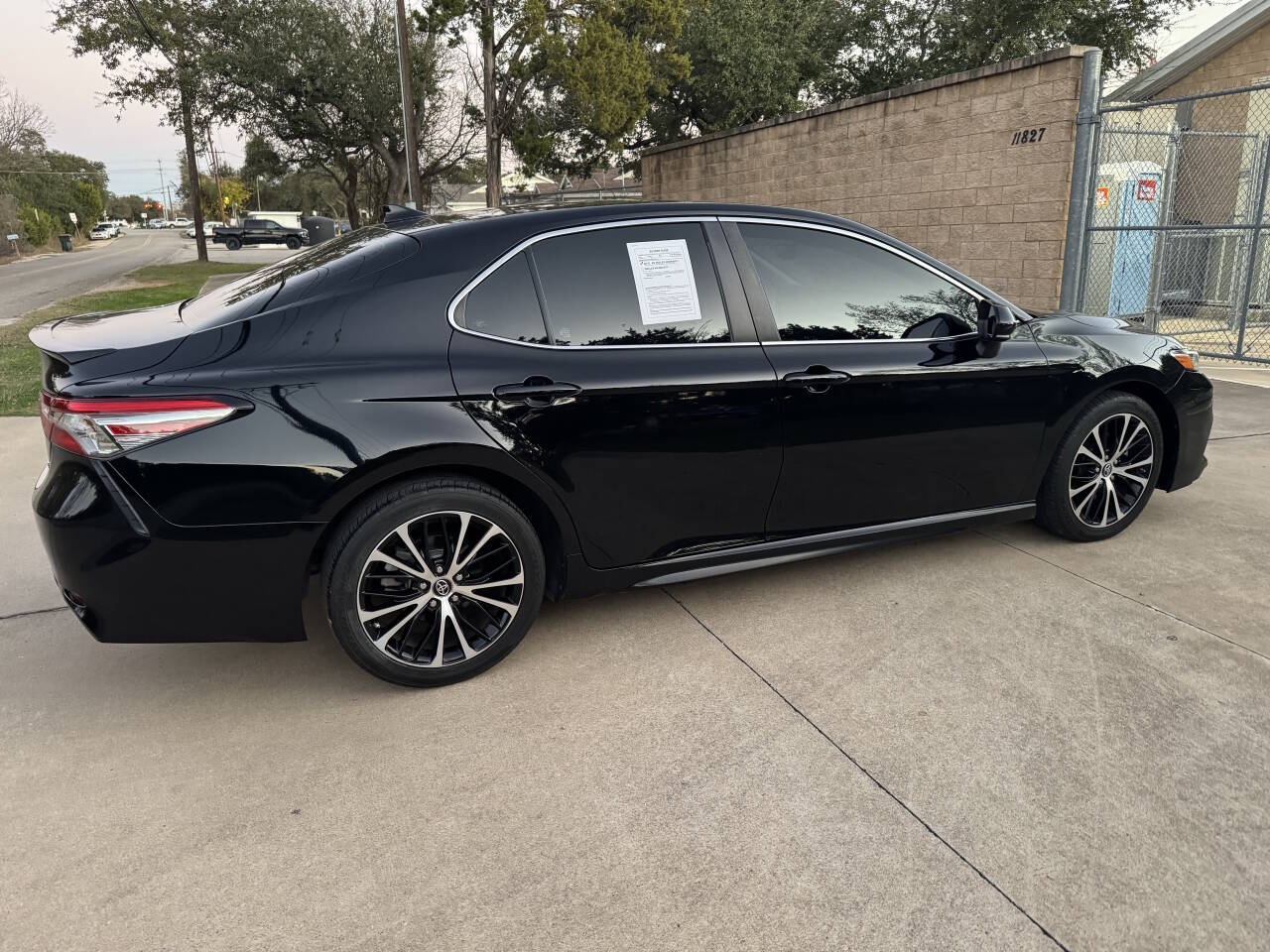 Used Car 2019 Toyota Camry  Se 4dr Sedan For Sale Under $20,000 In Austin, Texas