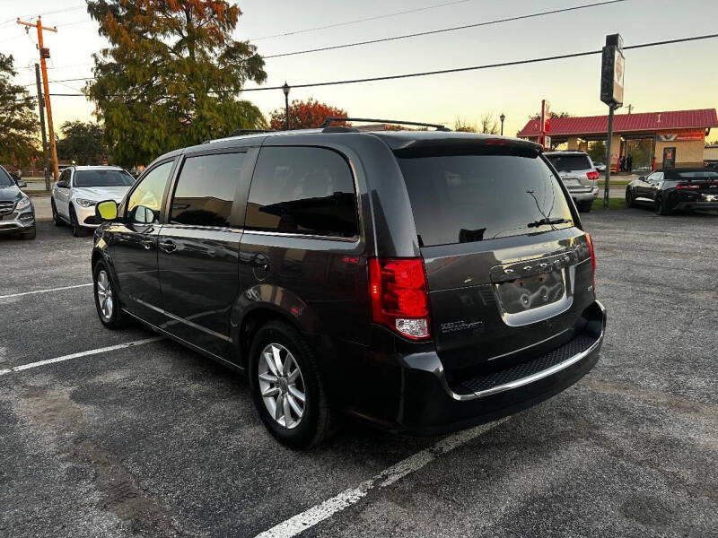 2020 Dodge Grand Caravan SXT