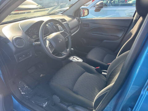2024 Mitsubishi Mirage ES