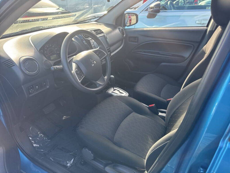 2024 Mitsubishi Mirage ES