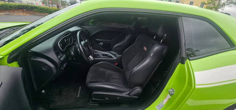 2015 Dodge Challenger R/T Plus