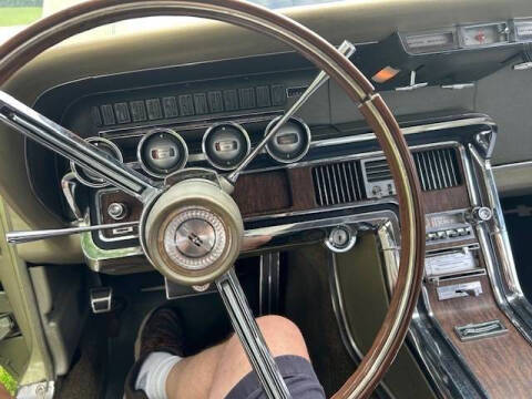 1966 Ford Thunderbird