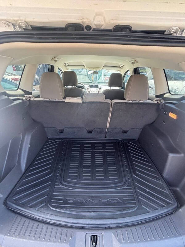2015 Ford Escape SE