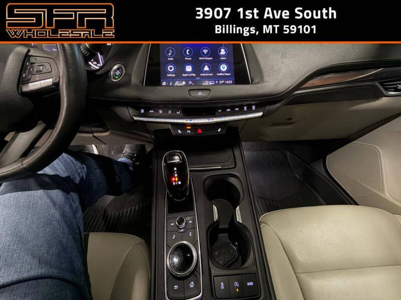 2022 Cadillac XT4 Luxury