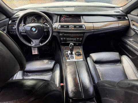 2015 BMW 7 Series 750Li