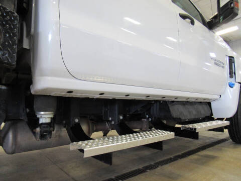 2023 Chevrolet Silverado 6500HD