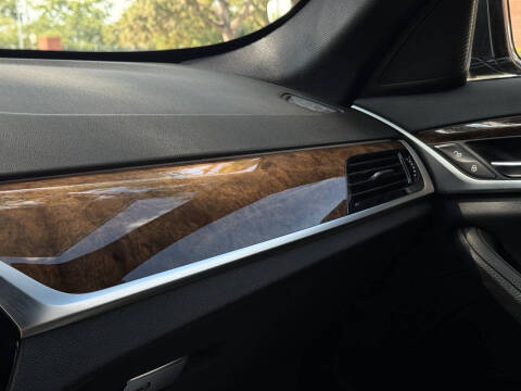 2019 BMW 5 Series 540i