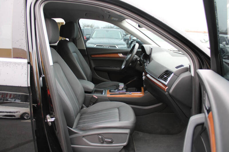 2021 Audi Q5 quattro Premium 45 TFSI