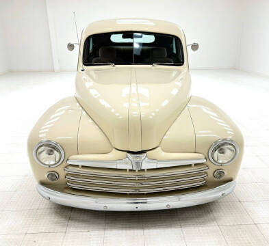 1948 Ford Super Deluxe