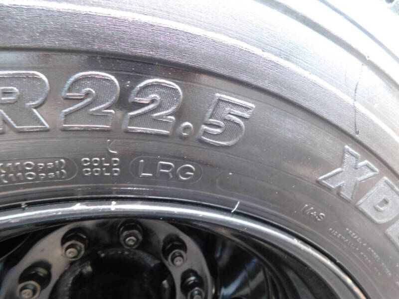 2011 Thomas Built Buses Saf-T-Liner HDX