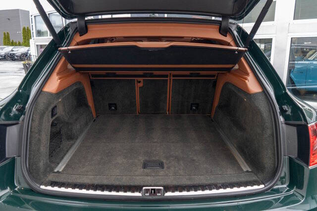 2017 Bentley Bentayga 42