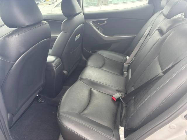2012 Hyundai Elantra