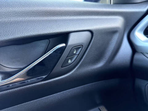 2022 GMC Acadia SLE