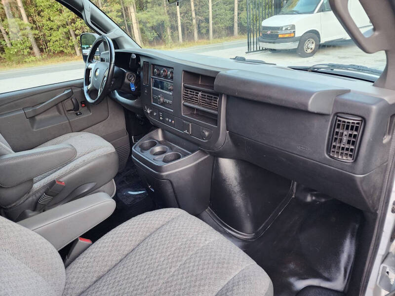 2018 Chevrolet Express 2500