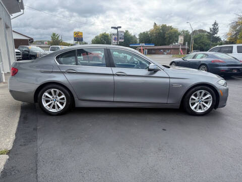 2015 BMW 5 Series 528i xDrive
