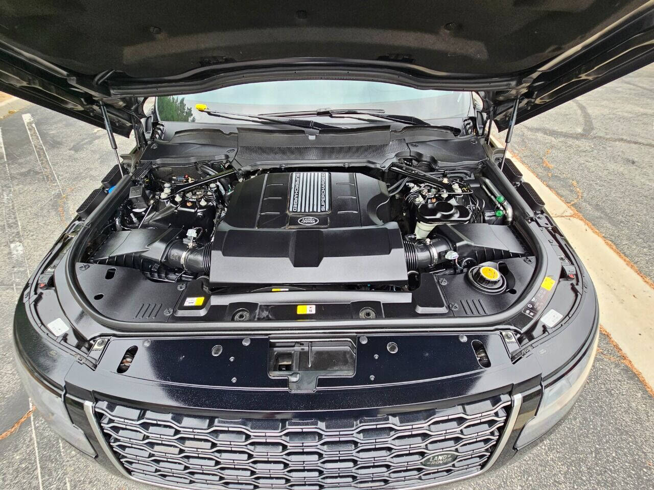 2020 Land Rover Range Rover 47