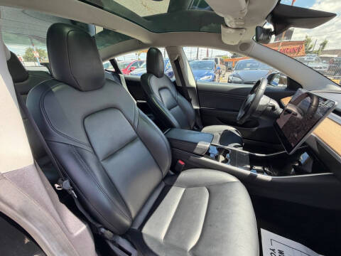 2019 Tesla Model 3 Standard Range Plus