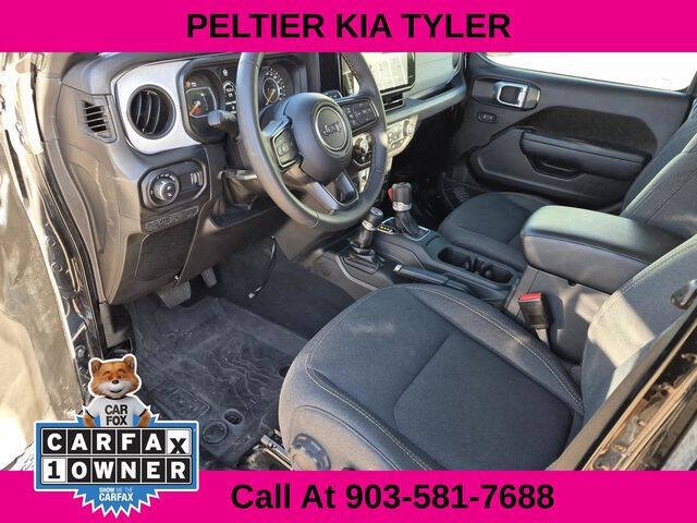 2024 Jeep Gladiator Willys