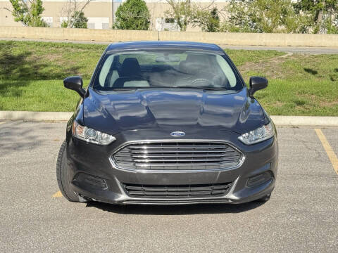 2015 Ford Fusion Hybrid S