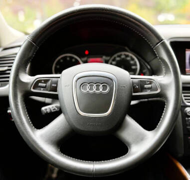 2012 Audi Q5 2.0T quattro Premium