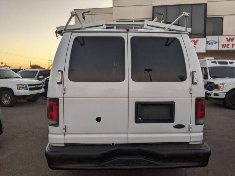 2009 Ford E-Series E-250