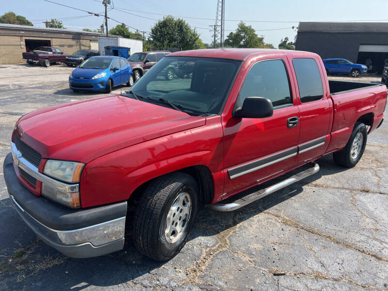 2004 Chevrolet Silverado 1500 for sale at Martins Auto Sales in Shelbyville KY