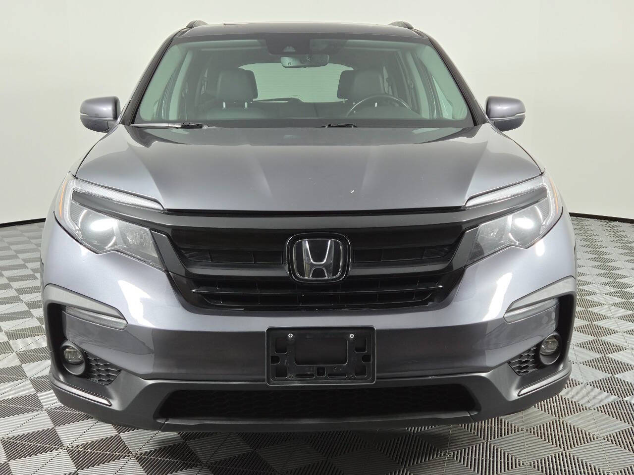 Gray 2022 Honda Pilot SE AWD SE 4dr SUV 2