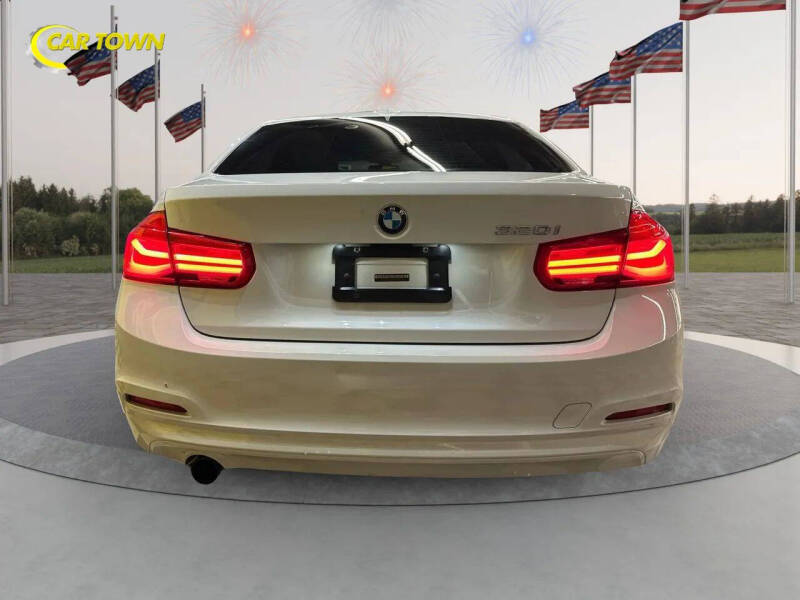 2016 BMW 3 Series 320i