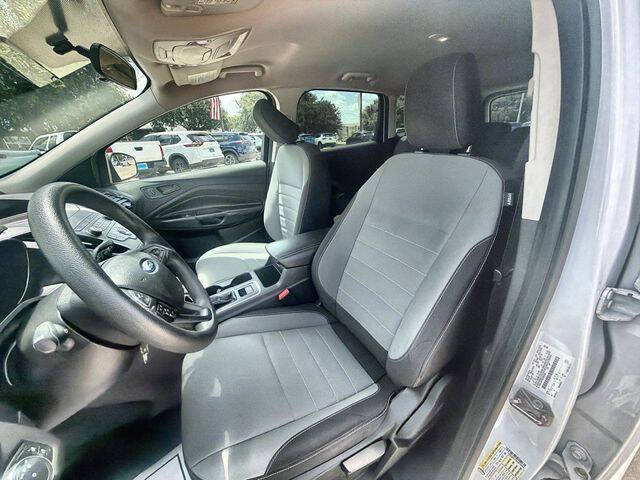 2019 Ford Escape S