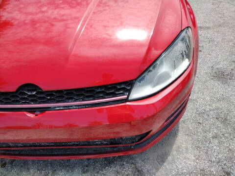 2017 Volkswagen Golf