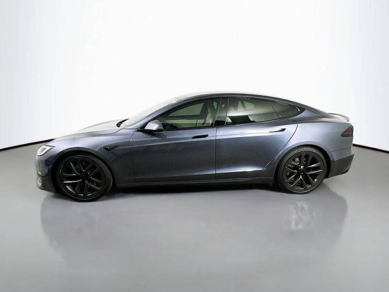 2023 Tesla Model S Plaid