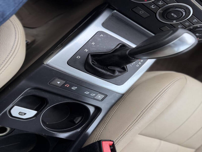 2015 Land Rover LR2 HSE