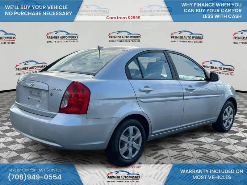 2011 Hyundai Accent GLS