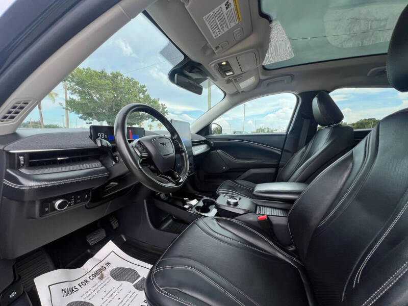 2022 Ford Mustang Mach-E Premium