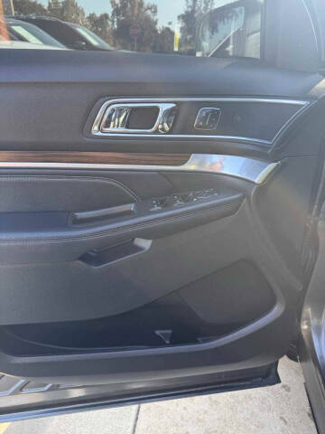 2017 Ford Explorer Limited