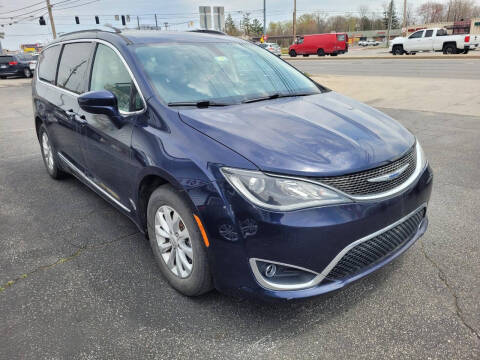 2018 Chrysler Pacifica Touring L