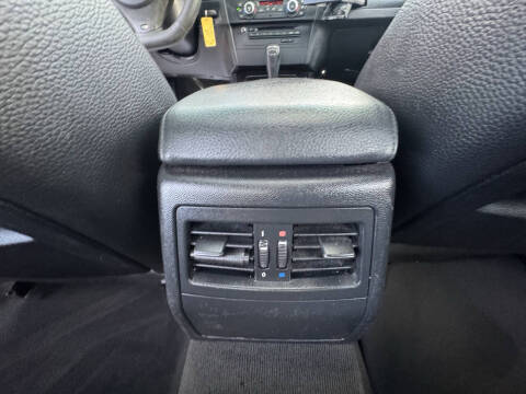 2011 BMW 3 Series 335i