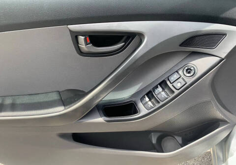 2016 Hyundai Elantra