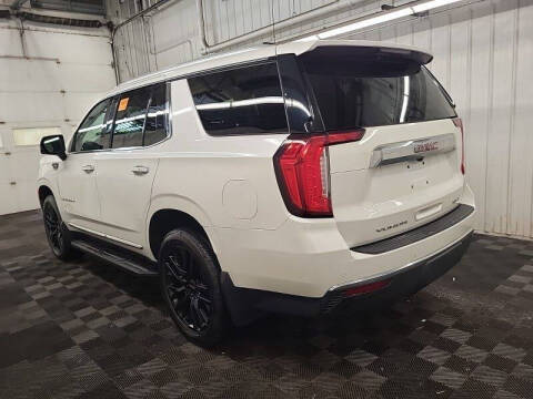2021 GMC Yukon SLT
