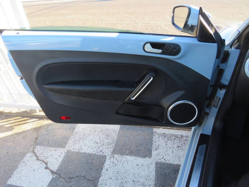 2012 Volkswagen Beetle