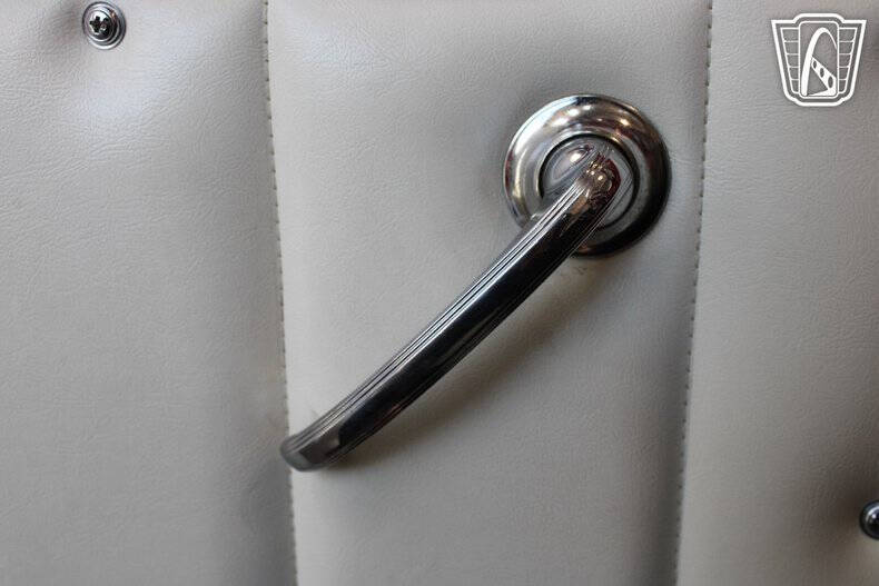 1949 Willys Jeepster