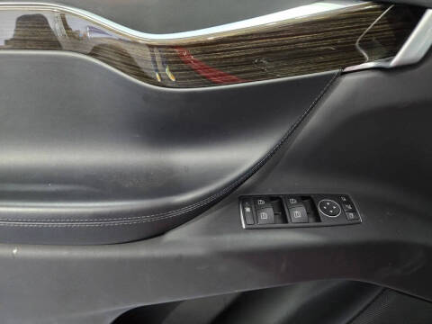 2016 Tesla Model X 90D