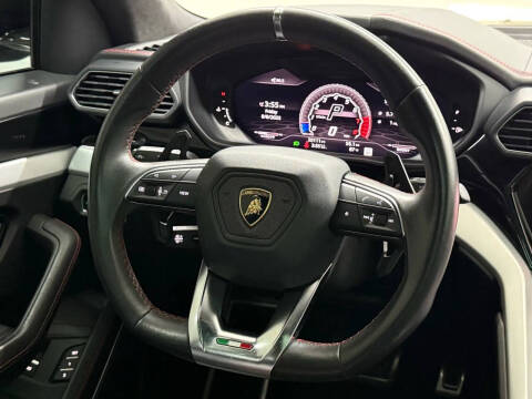 2021 Lamborghini Urus