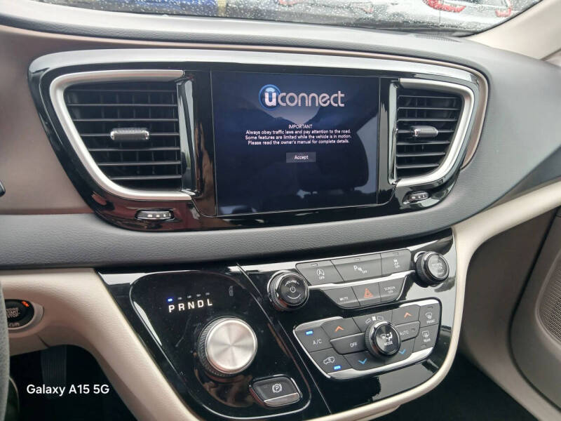 2018 Chrysler Pacifica Touring Plus
