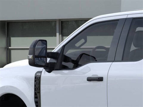 2025 Ford F-350 Super Duty XL