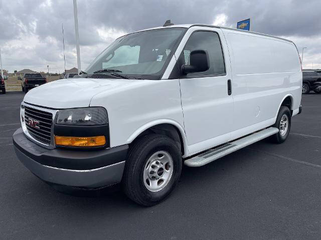 2023 GMC Savana 2500